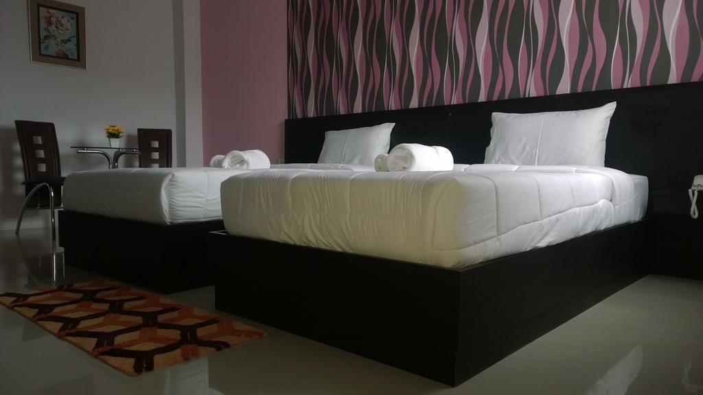 The Zara Double Tree Hotel Ubon Ratchathani Zimmer foto